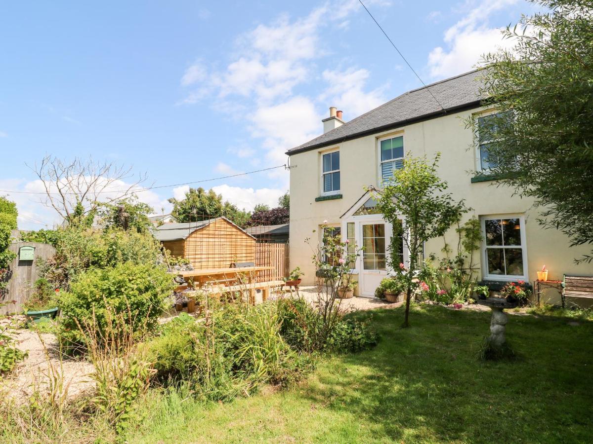 Pentira Villa Helston Exterior photo